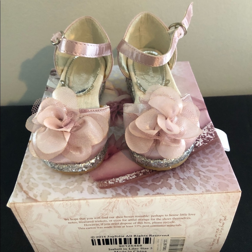 NIB Joyfolie Isabell Toddler Girls Shoes - Size 5